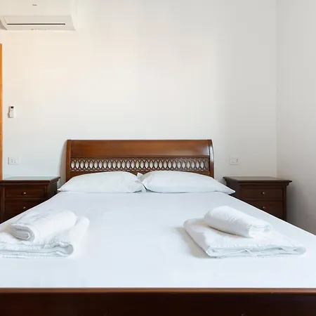 Apartmán Guesthost - Comfy X4 Comasina M3 Milán